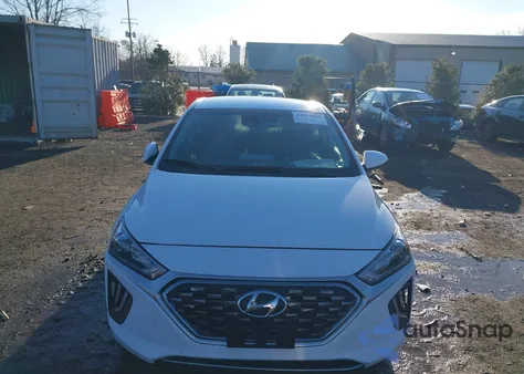 2020 Hyundai Ioniq Hybrid Se from USA, damaged, VIN KMHC75LC1LU215990
